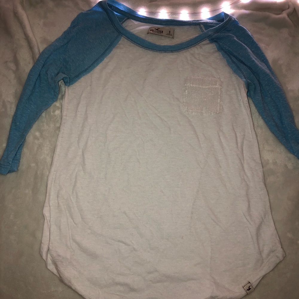 Hollister baseball tee